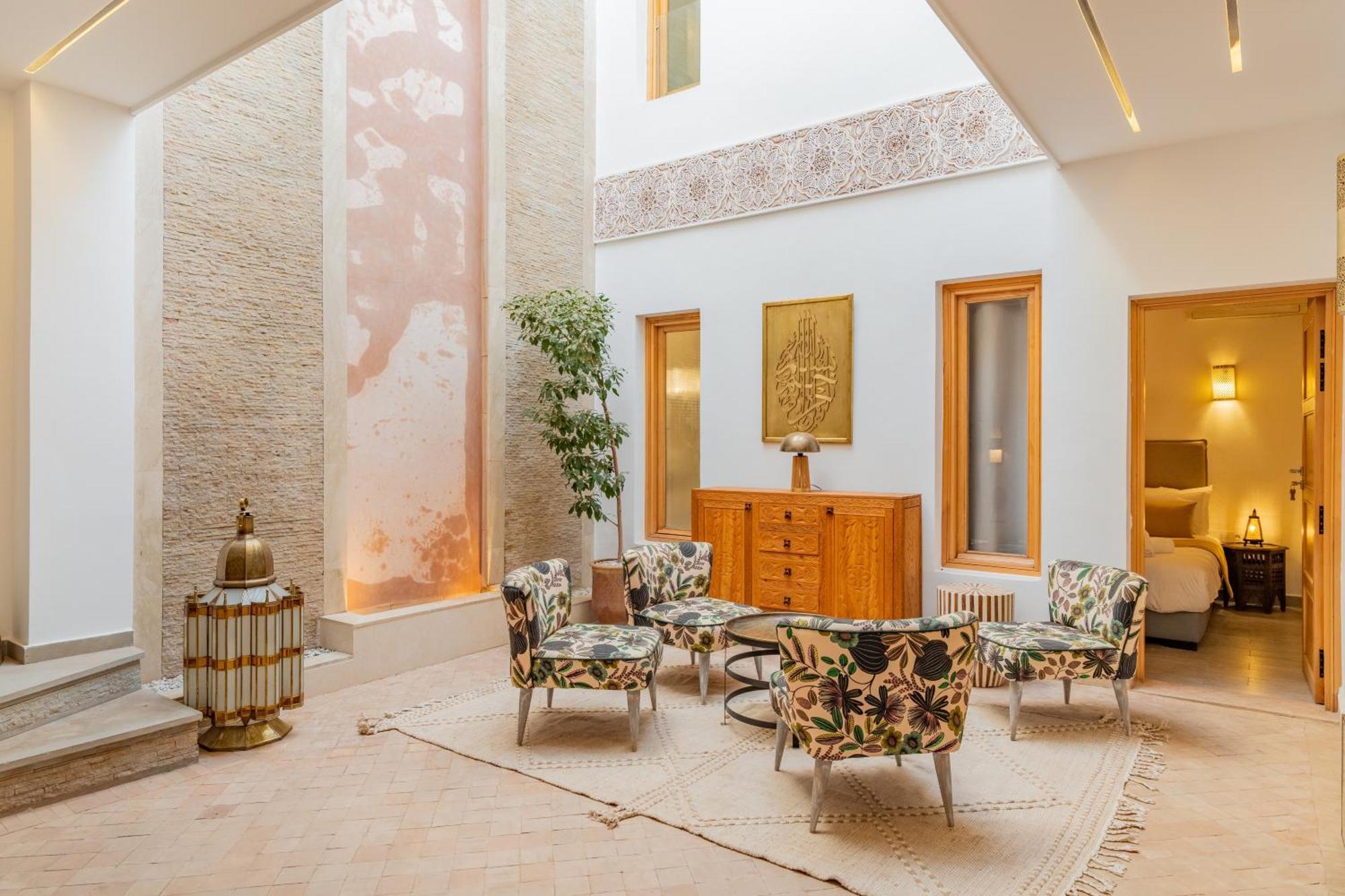 Swan-exclusif - Piscine Chauffee - Petit Dejeuner Casa de Férias *
