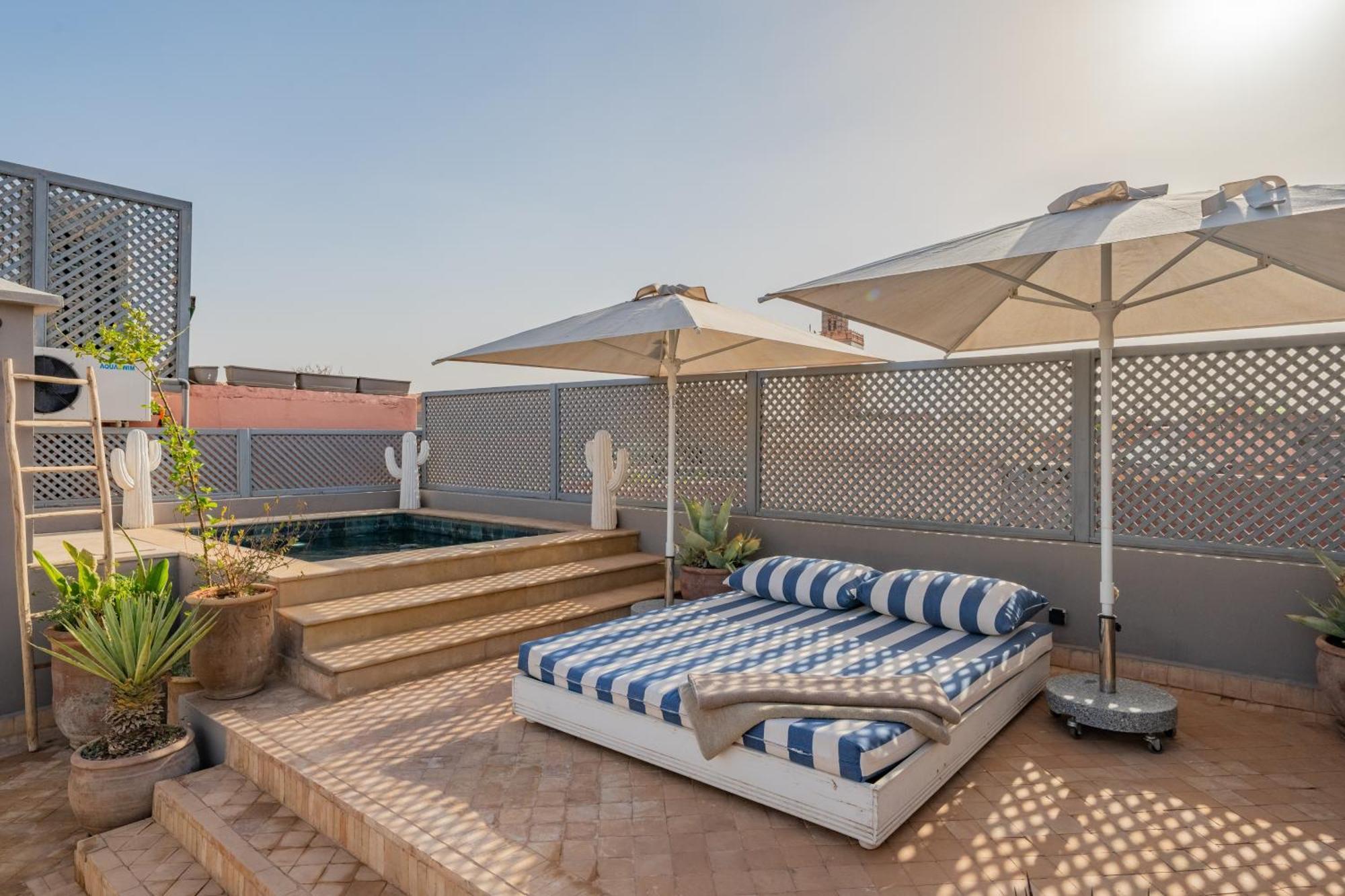 Swan-exclusif - Piscine Chauffee - Petit Dejeuner Casa de Férias *