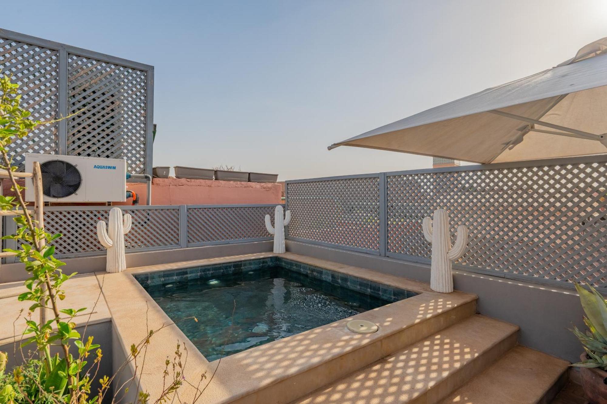 Swan-exclusif - Piscine Chauffee - Petit Dejeuner 度假居