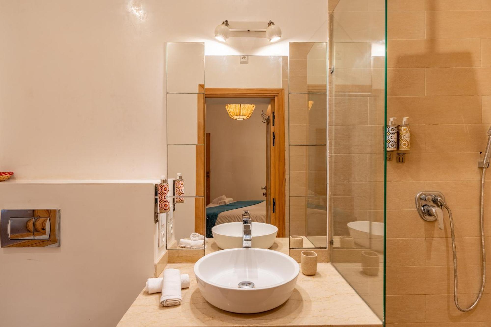 度假居 Swan-exclusif - Piscine Chauffee - Petit Dejeuner 马拉喀什
